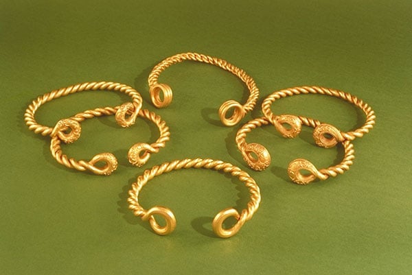 Collection of 5 Torcs