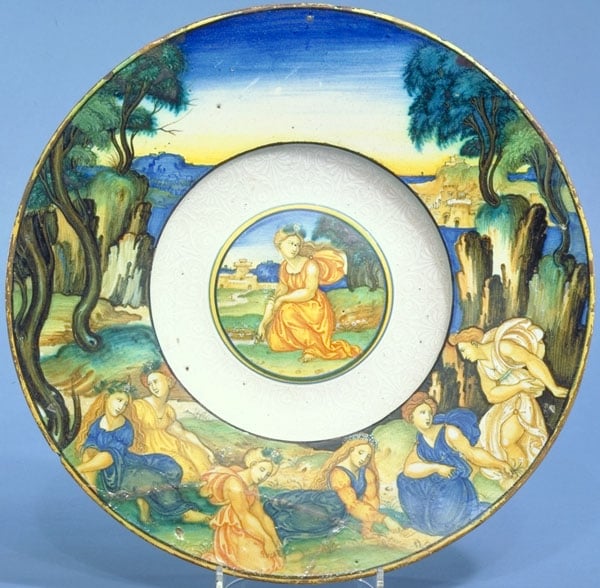 Maiolica plate