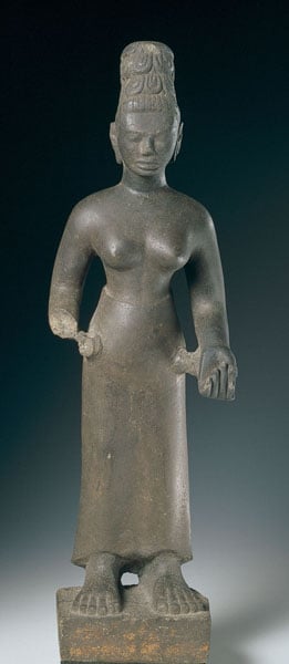 Standing female deity, probably Uma