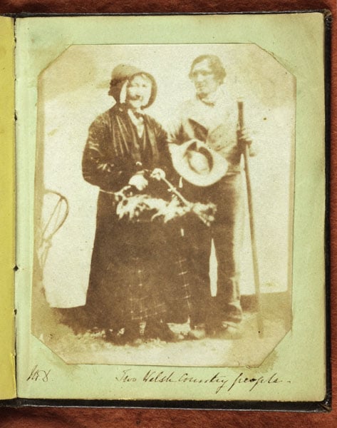 Photograph album