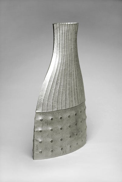 Tall tin-plated copper vase by Toru Kaneko - Art Fund