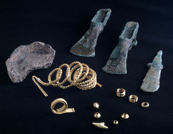 Burton Hoard